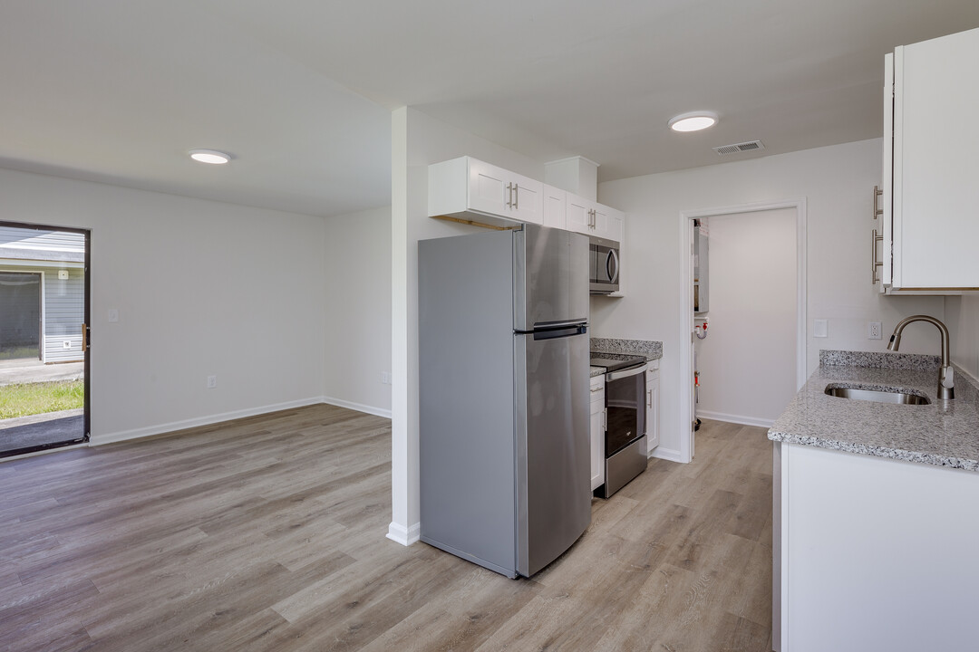 Residence at Winyah Bay in Georgetown, SC - Building Photo