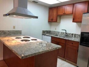 10436-10438 Autumn Breeze Way in Rancho Cordova, CA - Building Photo - Building Photo