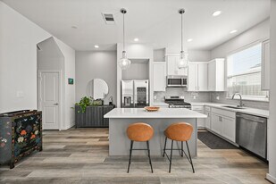 4002 Elser St in Houston, TX - Building Photo