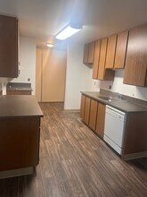 Lakeview Court Apartments in Seattle, WA - Foto de edificio - Building Photo