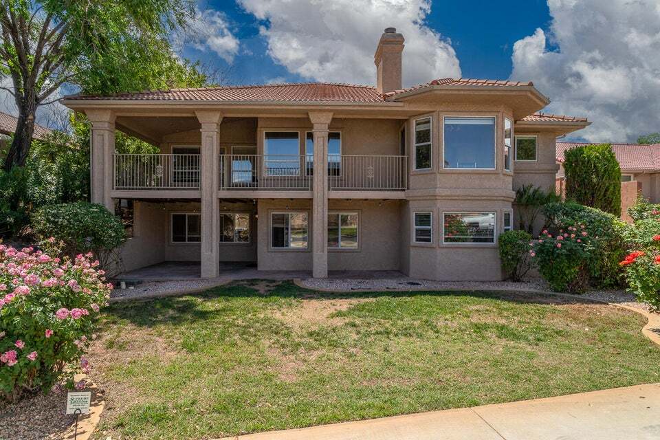 984 Larkspur Rd in Saint George, UT - Building Photo
