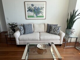 312 W 42nd St in New York, NY - Building Photo