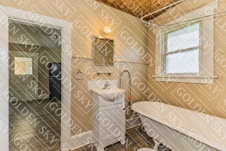 3104 S Vine St in Muncie, IN - Building Photo - Building Photo