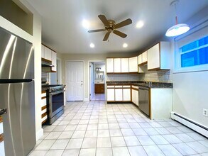 126 Sycamore St in Boston, MA - Building Photo - Building Photo