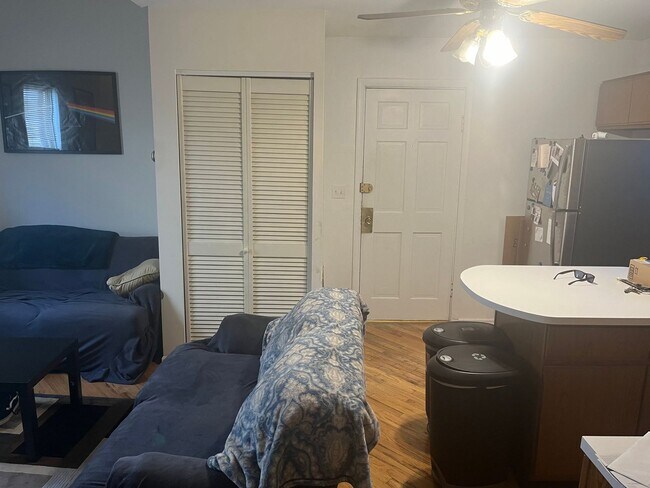 property at 3037 N Southport Ave