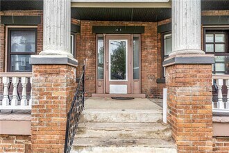 3414 Fulton Rd in Cleveland, OH - Foto de edificio - Building Photo