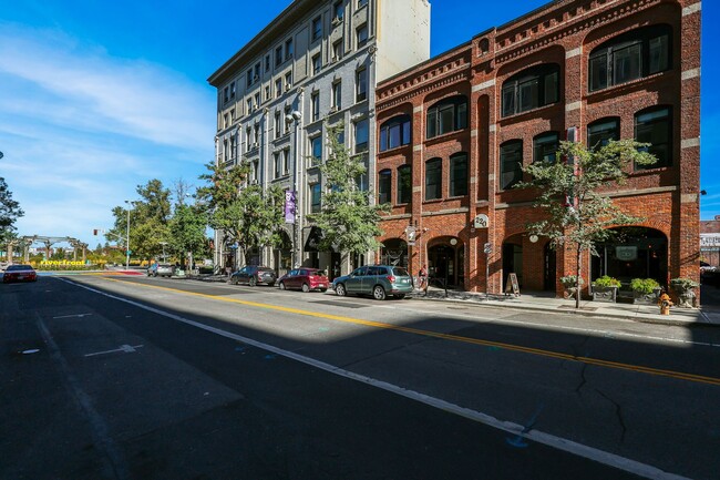 Union Block Apartments