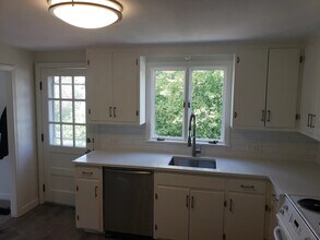 24 King St, Unit 24 King Street in Swampscott, MA - Building Photo - Building Photo
