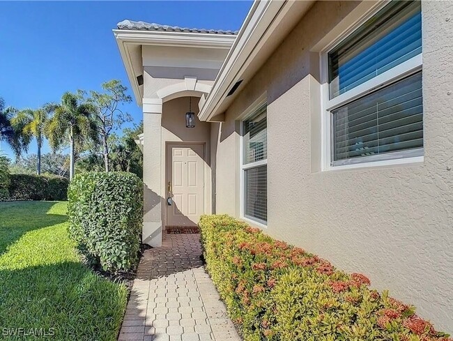 2025 Painted Palm Dr in Naples, FL - Building Photo - Building Photo