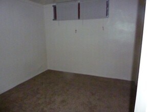 725 S 16th Ave in Caldwell, ID - Foto de edificio - Building Photo