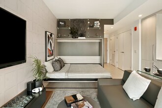 351 N Union Ave in Chicago, IL - Building Photo - Building Photo