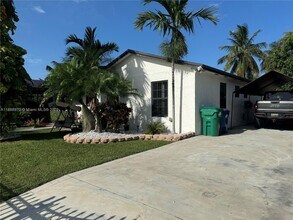 26553 SW 125th Ct in Homestead, FL - Building Photo - Building Photo