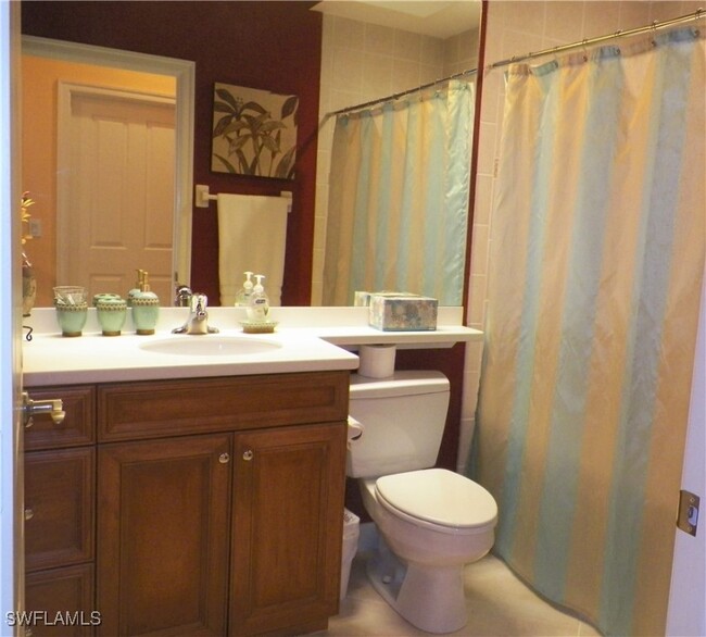 property at 8681 Piazza Del Lago Cir