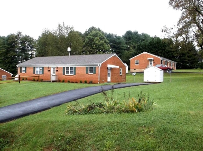 property at 802 Jeter St