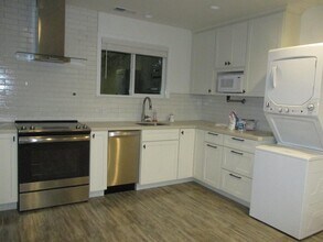 1160 3rd St in Gilroy, CA - Building Photo - Building Photo