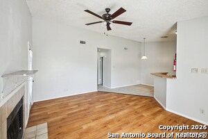 5522 Lochmoor in San Antonio, TX - Building Photo - Building Photo