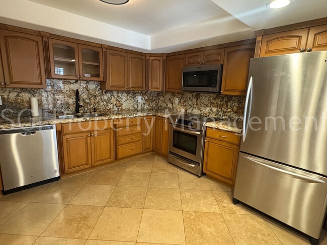 5110 N 31st Way in Phoenix, AZ - Building Photo - Building Photo