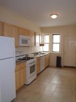 217 Highland Ave, Unit 2 in Somerville, MA - Building Photo