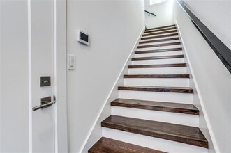 2203 Moser Ave in Dallas, TX - Building Photo - Building Photo