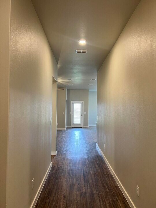 2030 Kenwood Ave in Lubbock, TX - Building Photo