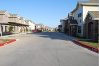 Las Canteras Apartments in Pharr, TX - Building Photo - Building Photo