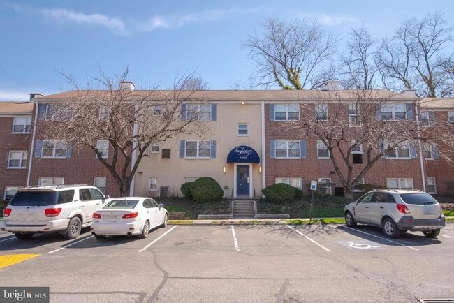 property at 4409 Falls Bridge Dr