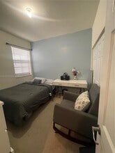 9309 W 32nd Ln in Hialeah, FL - Building Photo - Building Photo