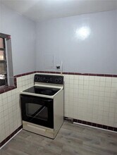 2911 NW 132nd Terrace in Opa Locka, FL - Building Photo - Building Photo