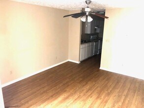 908 N LBJ Dr in San Marcos, TX - Building Photo - Building Photo