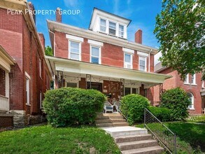 202 W 8th Ave in Columbus, OH - Building Photo - Building Photo