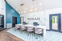 Ronan Apartment Homes in Grand Prairie, TX - Foto de edificio - Building Photo