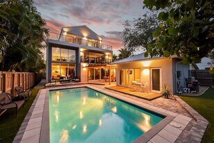 640 NE 17th Way in Fort Lauderdale, FL - Building Photo