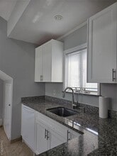 58 Juniper Rd in Port Washington, NY - Building Photo - Building Photo