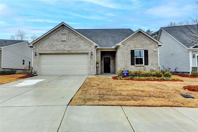 property at 811 Pineberry Ct