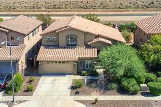 27711 N Gidiyup Trail, Unit Apt F in Phoenix, AZ - Building Photo - Building Photo