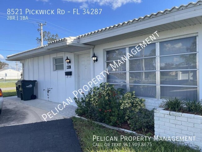 8521 Pickwick Rd in North Port, FL - Building Photo - Building Photo