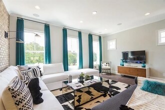 20045 Windalier Wy in Roswell, GA - Building Photo - Building Photo