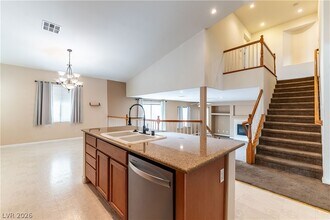 5705 Pacesetter St in North Las Vegas, NV - Building Photo - Building Photo