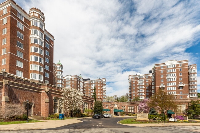 property at 20 Chapel St