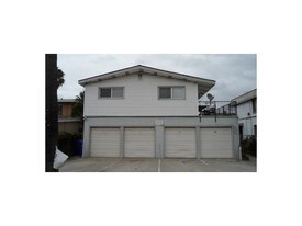 4678-4680 W Point Loma Blvd in San Diego, CA - Building Photo