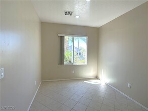 2338 Peaceful Sky Dr in Henderson, NV - Building Photo - Building Photo