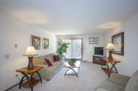 MEADOW WOOD in Lincoln, NE - Building Photo - Interior Photo