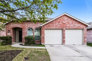1721 Canvasback Dr in Aubrey, TX - Building Photo