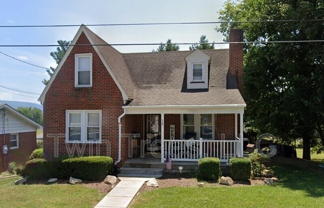property at 117 Shannon Ave