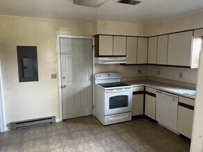236 Trimble Ave in Martinsburg, WV - Building Photo - Building Photo