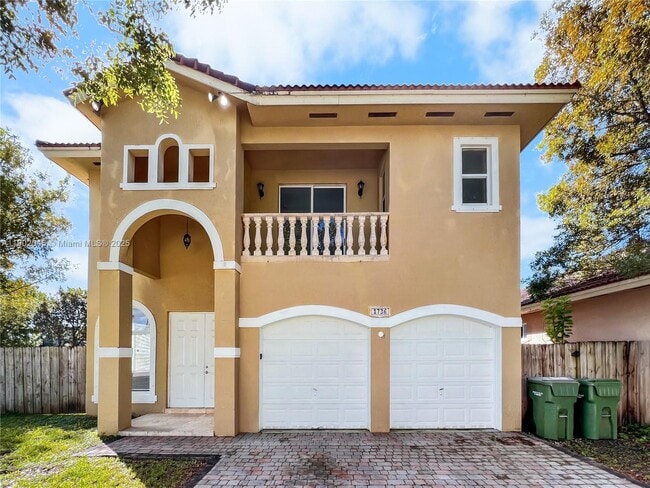 property at 1736 NE 9th Dr