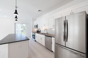 Rilassare at Rivers Ledge in Schenectady, NY - Building Photo