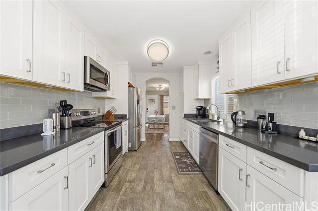 91-1147-1147 Kaileonui St in Ewa Beach, HI - Building Photo - Building Photo