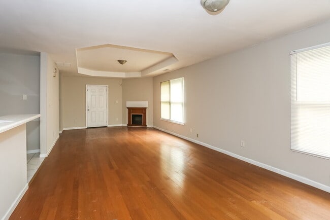 700 S Grand Ave NW in Atlanta, GA - Building Photo - Building Photo