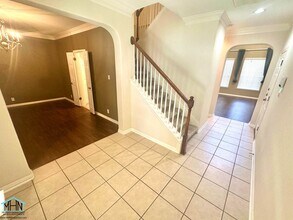 1715 Heavens Peak in San Antonio, TX - Building Photo - Building Photo